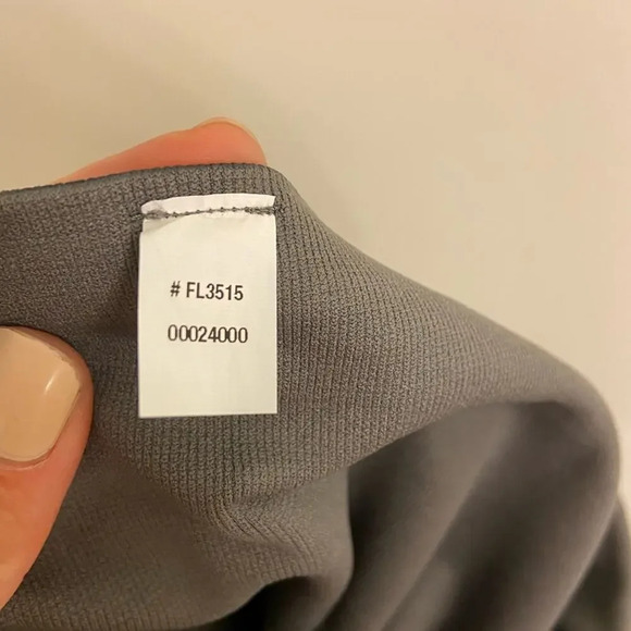 Spanx Look at Me Now Seamless Gray Camo Legging S - Picture 6 of 7